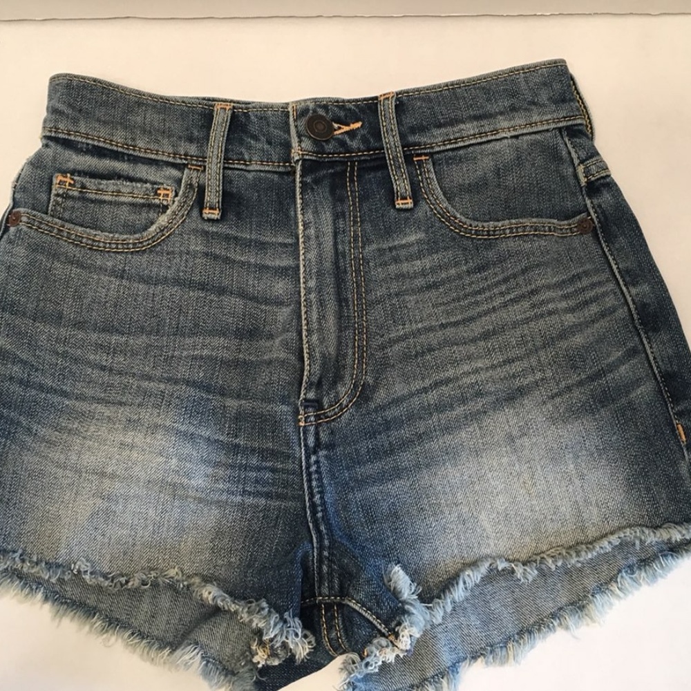 Abercrombie & Fitch High waisted Shorts